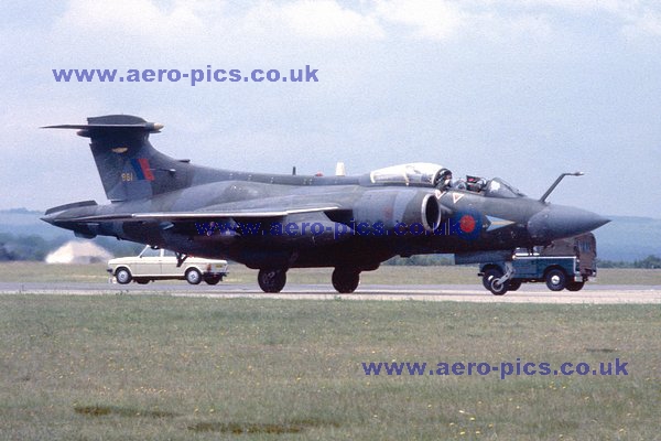 Buccaneer S Mk.2 XN981 Greenham Common 29061981 D13116