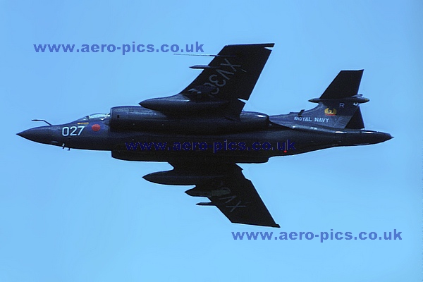 Buccaneer S Mk.2 XV361 (027-R) Culdrose 23071975 D084-13