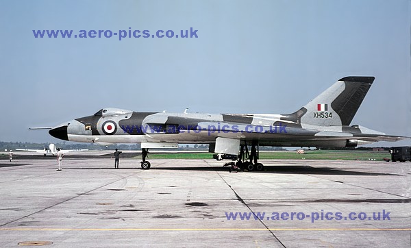 Vulcan B Mk.2 XH534 Upper Heyford 14061969 D19724