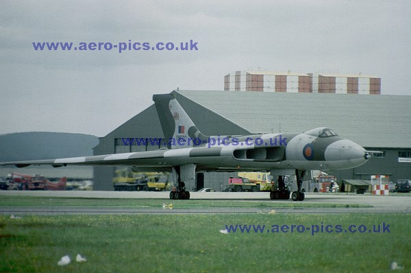 Vulcan B Mk.2 XM602 Greenham Common 29061981 D13407