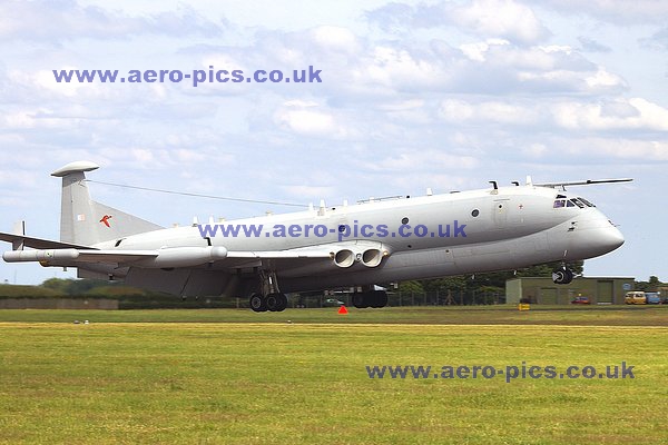 Nimrod R Mk.1 XV249 Waddington 03072010 D16021