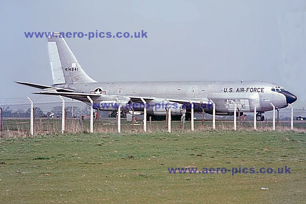 RC-135C 64-14841 Mildenhall 04041974 D070-18