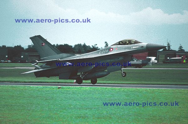 F-16A E-006 Waddington 27061998 D26404