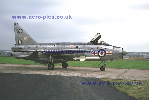 Lightning F Mk.1A XM183 Chivenor 03081968 D19321