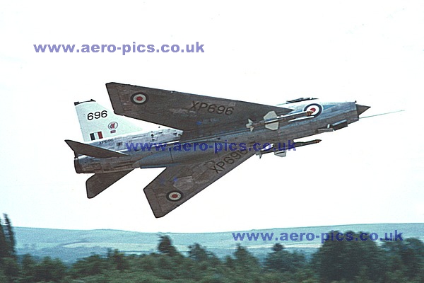 Lightning F Mk.3 XP696 Greenham Common 06071974 D074-10