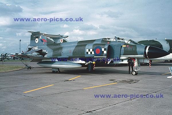 Phantom FG Mk.1 XV572 (N) Finningley 29071977 D093-16