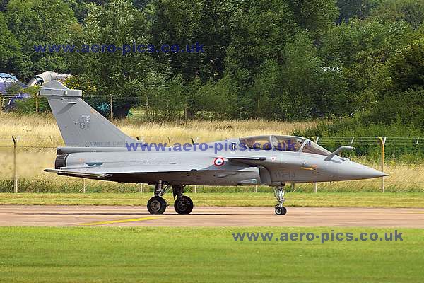 Rafale B 335 (113-IJ) Fairford 16072009 D114-05