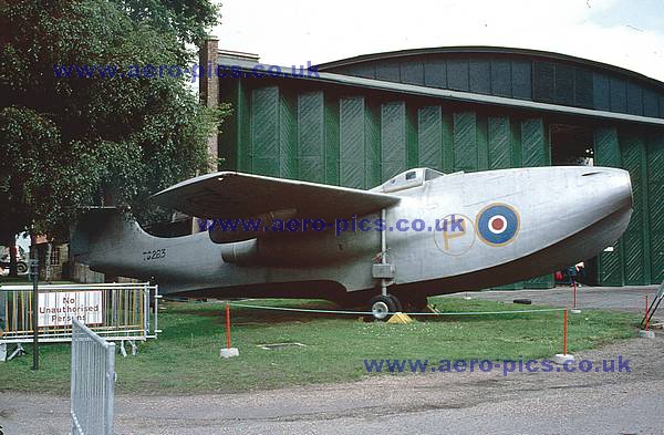 SR-A1 TG263 Duxford 24091978 D102-19