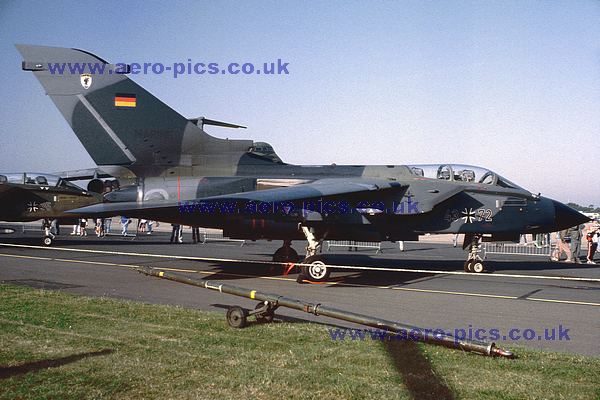 Tornado 43+72 Boscombe Down 13061992 D14102