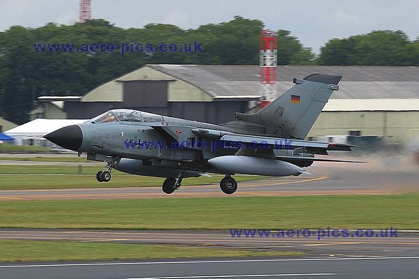 Tornado 45+53 Fairford 20072009 D110-19