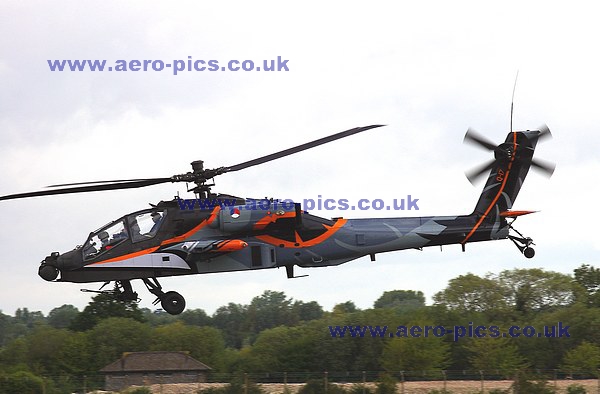 AH-64D Q-17 Fairford 18072011 D21820