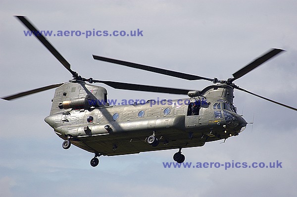 Chinook HC Mk.2 ZA670 (AA) Fairford 18072009 D108-11