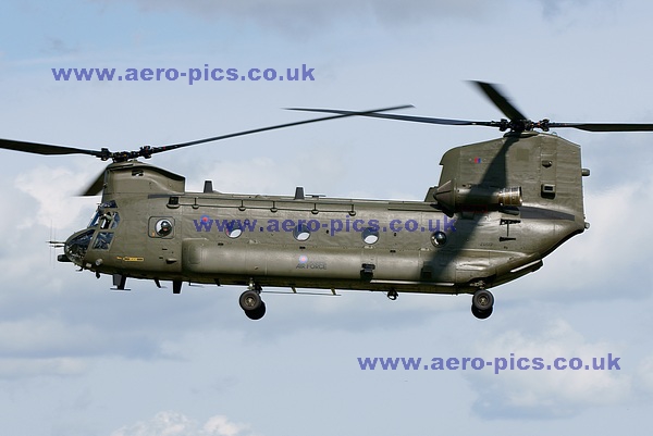 Chinook HC Mk.2 ZH677 (AF) Abingdon 03052009 D088-18