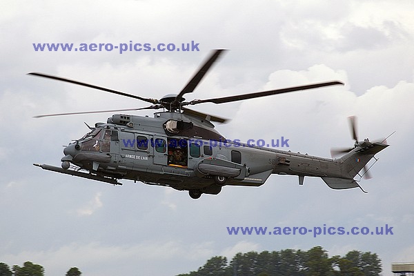 EC-725R2 2552 (SE) Fairford 20072009 D110-07