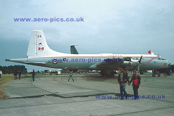 CP-107 10736 Greenham Common 25061977 D089-17