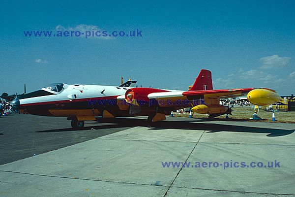 Canberra TT Mk.18 WK128 Fairford 24071999 D058-20