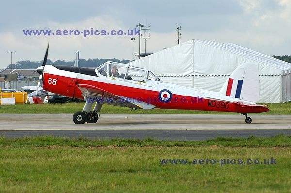 Chipmunk T Mk.10 WD390 (G-BWNK) Waddington 07072008 D041-01