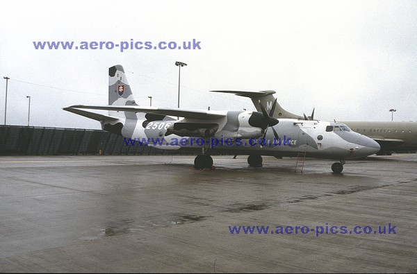 An-26 2506 Waddington 28061997 D17219