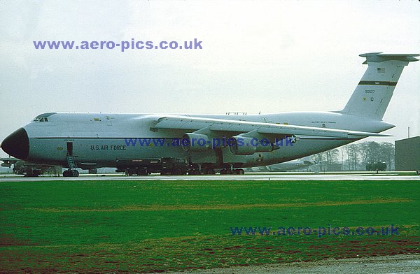 C-5A 69-0027 Mildenhall 13111978 D103-03