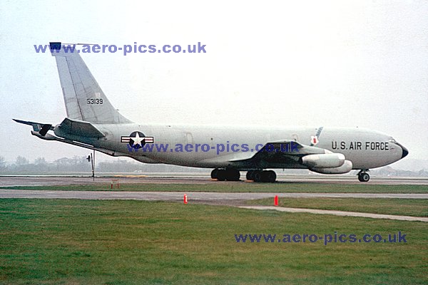 KC-135A 55-3139 Mildenhall 09031974 D070-01