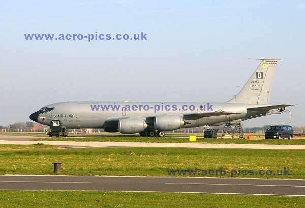 KC-135R 58-0100 Mildenhall 05042007 D011-31