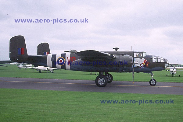 B-25D KL161 (N88972) Duxford 16101994 D011-19