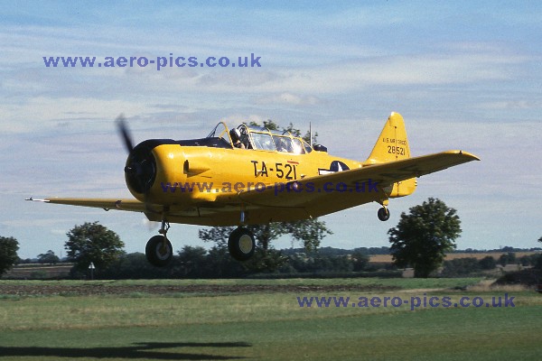 Harvard Mk.IV 52-8521 (G-ATVIJ) Little Gransden 280805 D016-03