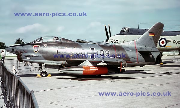 G-91R 30+99 Yeovilton 05091970 D22107