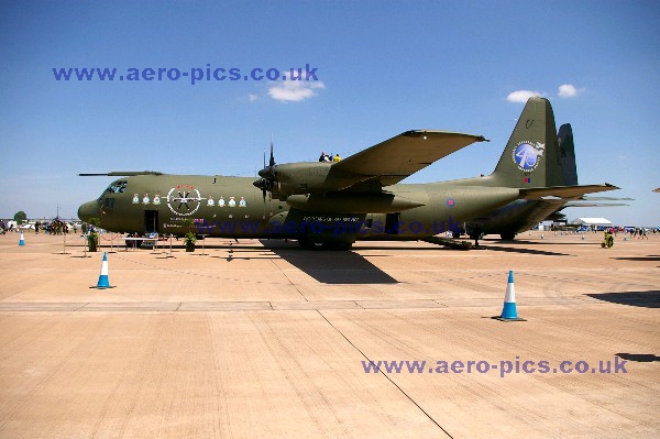 Hercules C Mk.3 XV307 Fairford 14072006 D008-27